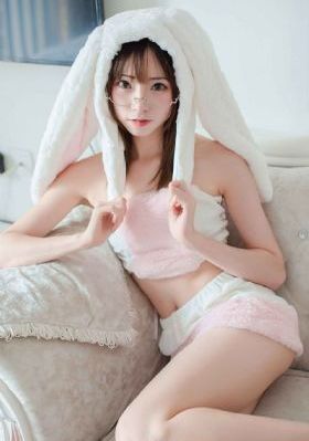 欧美聚众派对hd 720p