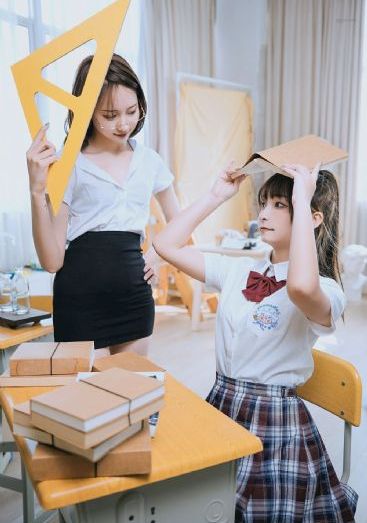 美女绳地狱在线观看