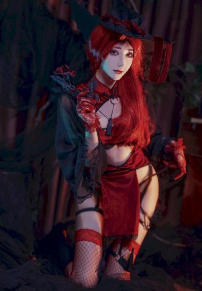 美女扒开尿口让男人捅爽